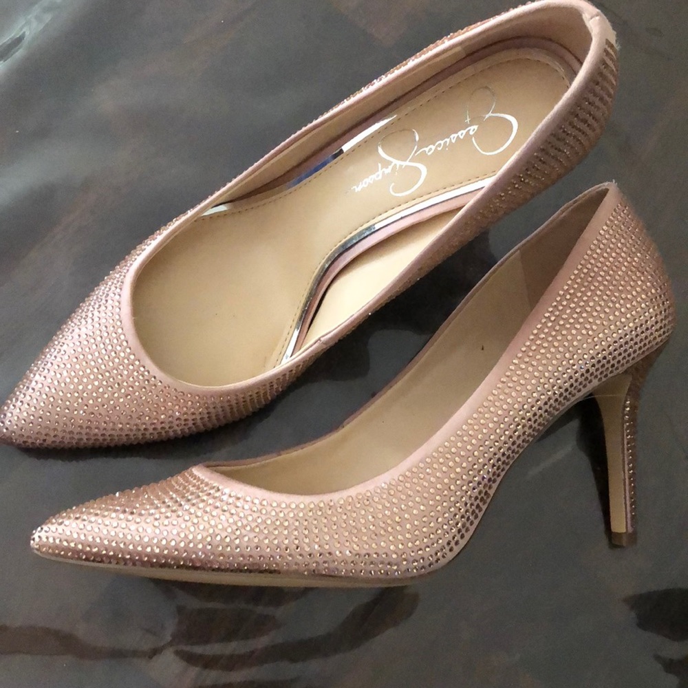 Pumps - Picture 2 of 3